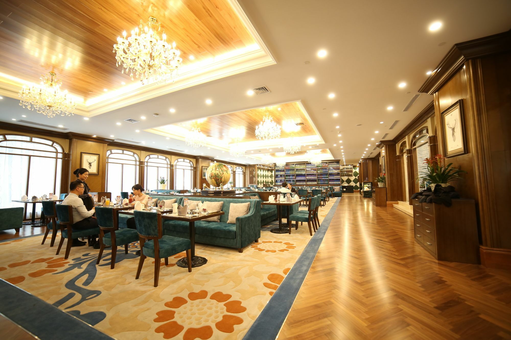 Kerren Hotel Dalian Exterior foto